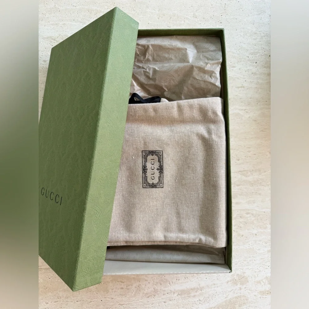 Gucci new box